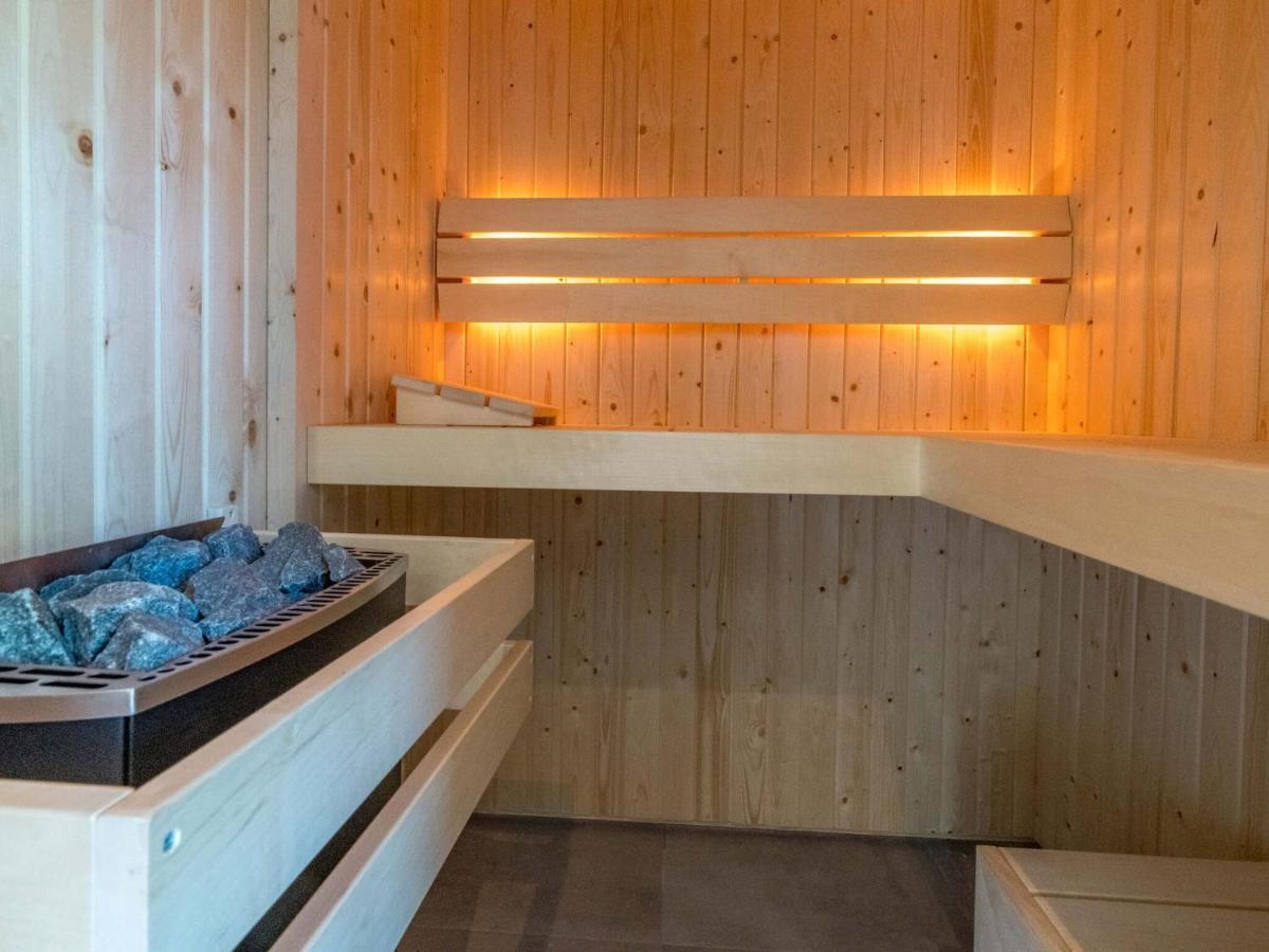Gorgeous Holiday Home In Texel With Sauna Westermient Экстерьер фото